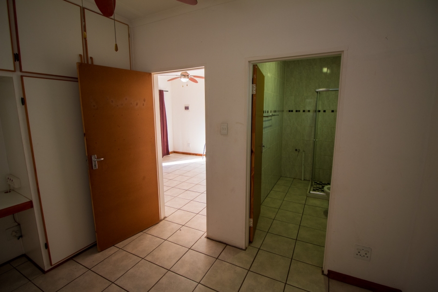 5 Bedroom Property for Sale in Middelpos Northern Cape